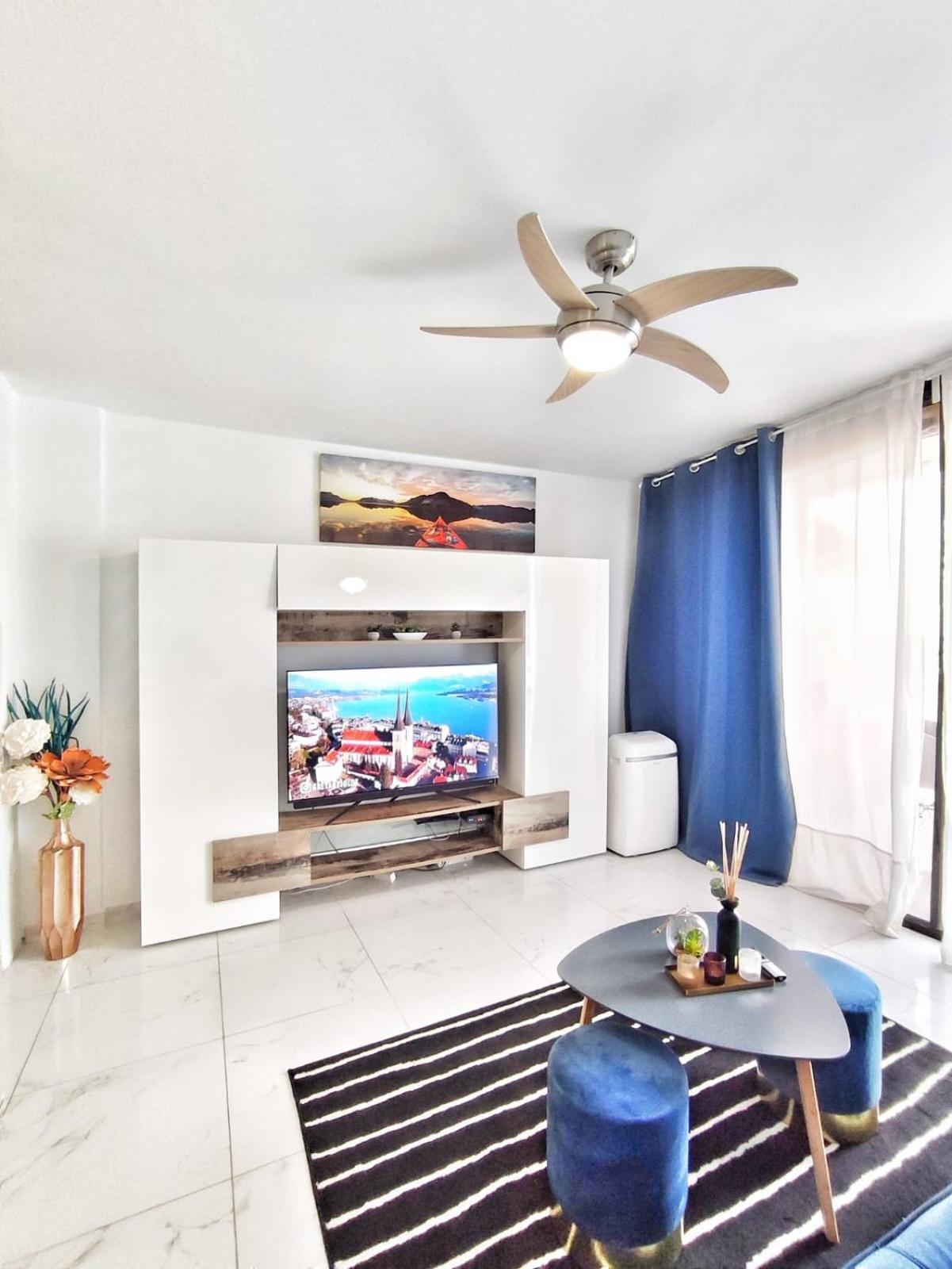 Sunshine Escape With Ocean View Apartment Costa Adeje  Exterior photo